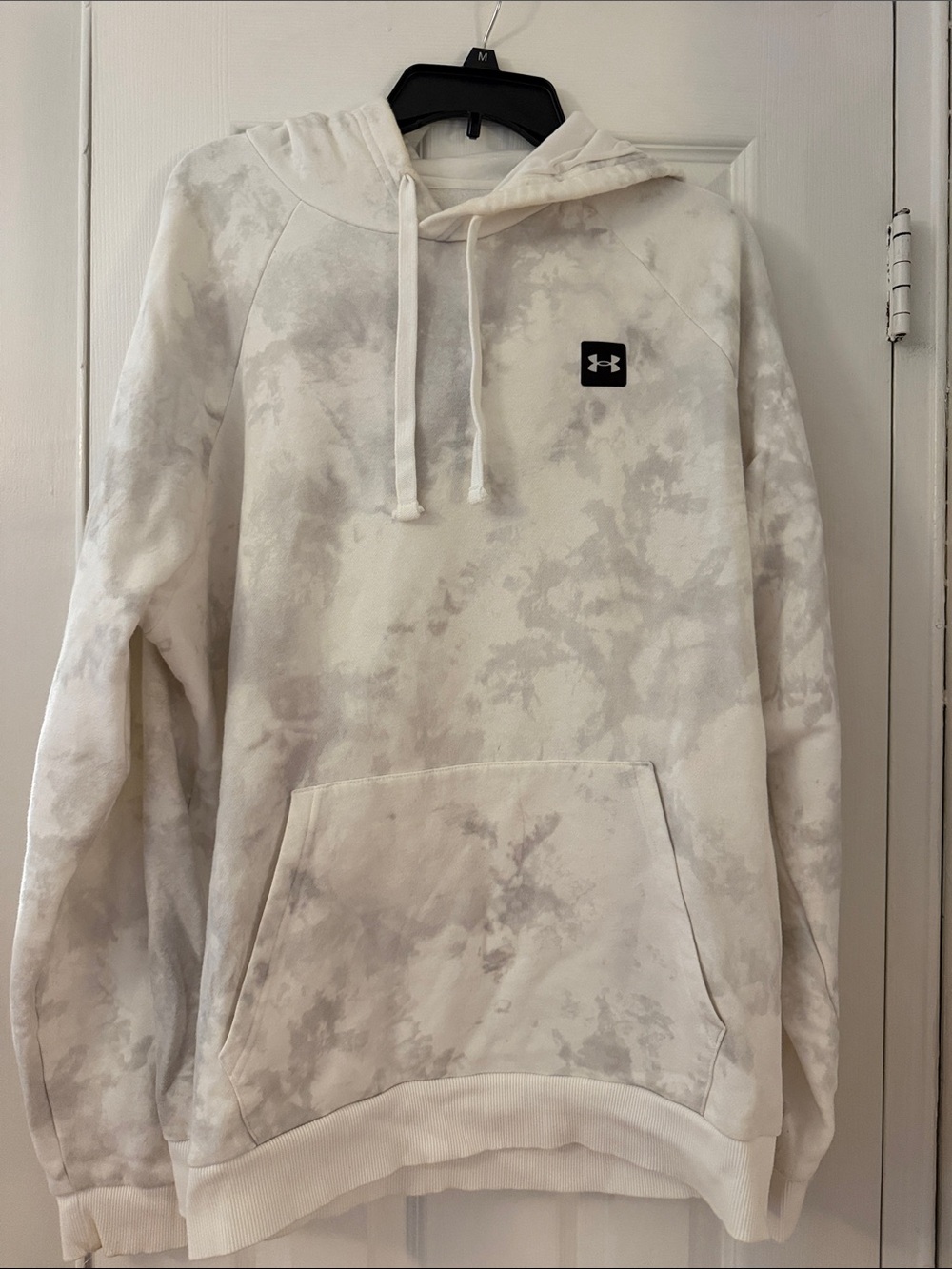 Under Armour Men's Cream & Light Gray Tie-Dye Crewneck Hoodie